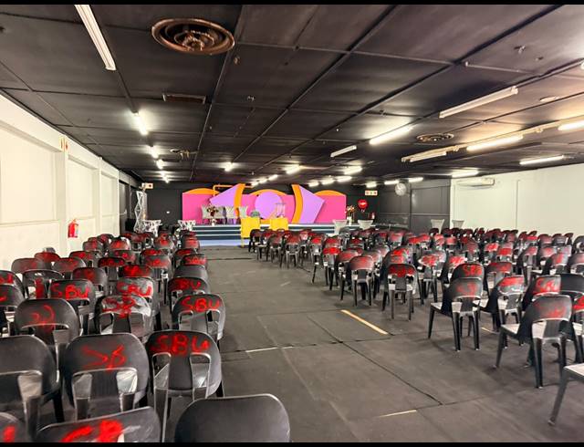 5,980M² BUSINESS CENTRE FOR SALE IN CONGELLA